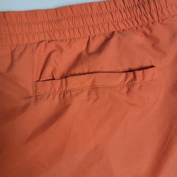 Nike Essential Men's 9" Swim Trunks Size Large Orange/Navy - Picture 10 of 10
